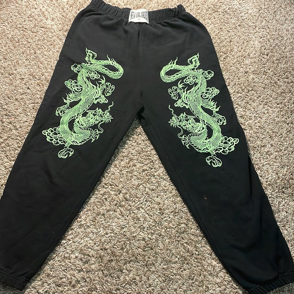 brand is from zumiez. Slightly used. Material is more so thick.